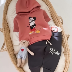 Ватиран комплект от две части за момче от 6 месеца до 24 месеца