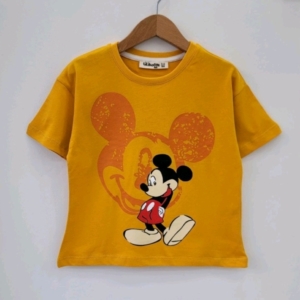 Тениска в цвят горчица с Мики