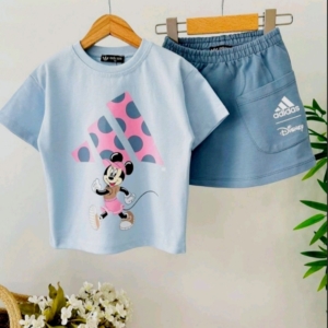 Сладурски комплект с Мини и поличка за 7-8 г